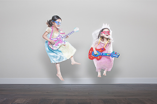 Illustration for article titled Insane and magical photos a father created of his daughters